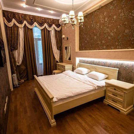 Kyiv Classic Apartment Exterior photo